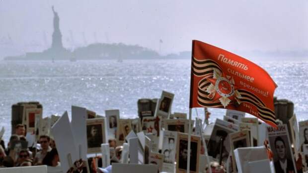 Казахстанские власти осознанно выбирают сторону побеждённых в Великой Отечественной войне