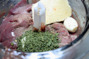 Домашний паштет из куриной печени Pechen so spetsiyami 300x200 Домашний паштет из куриной печени