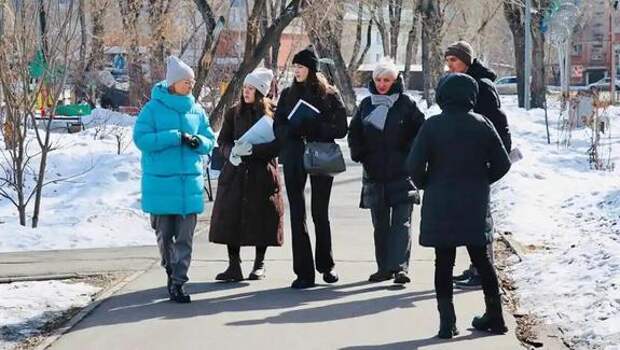 С заботой о родине, от микрорайона до Отечества