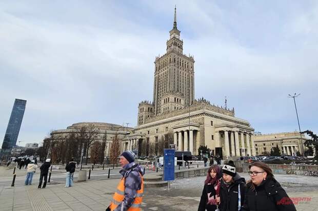 «Иваны»-то лучше нас живут!». Чего бывшие друзья не могут простить России?