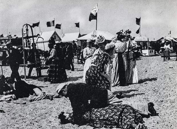 Отдых на британских пляжах в 1890-х годах