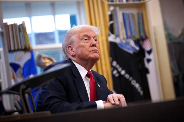 Глава МИД Ирана обвинил советников Трампа в эскалации и кровопролитии