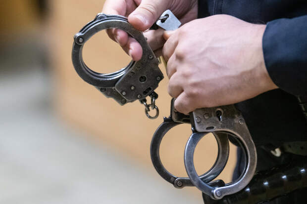 Российский полицейский получил срок за хищение криптовалюты у задержанных