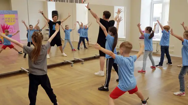 Творческий интенсив «Летний Вайб» в Академии Игоря Крутого