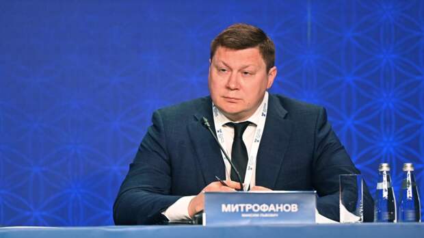 Митрофанов — о встрече с Дегтярёвым: дальнейшее изменение лимита будет после анализа влияния на футбол