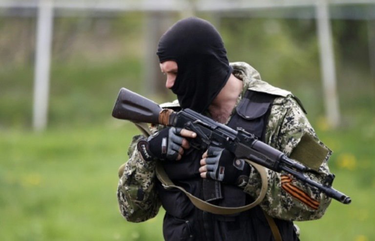 Из Томска в ЛНР отправился первый отряд добровольцев Из Томска в ЛНР отправился первый отряд добровольцев