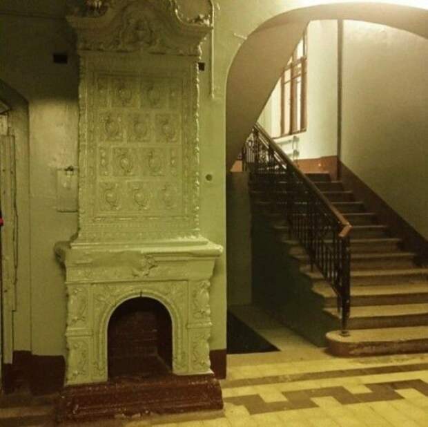 Эти парадные язык не повернётся назвать подъездами Эти парадные язык не повернётся назвать подъездами Парадная изысканность подъезд прикол юмор
