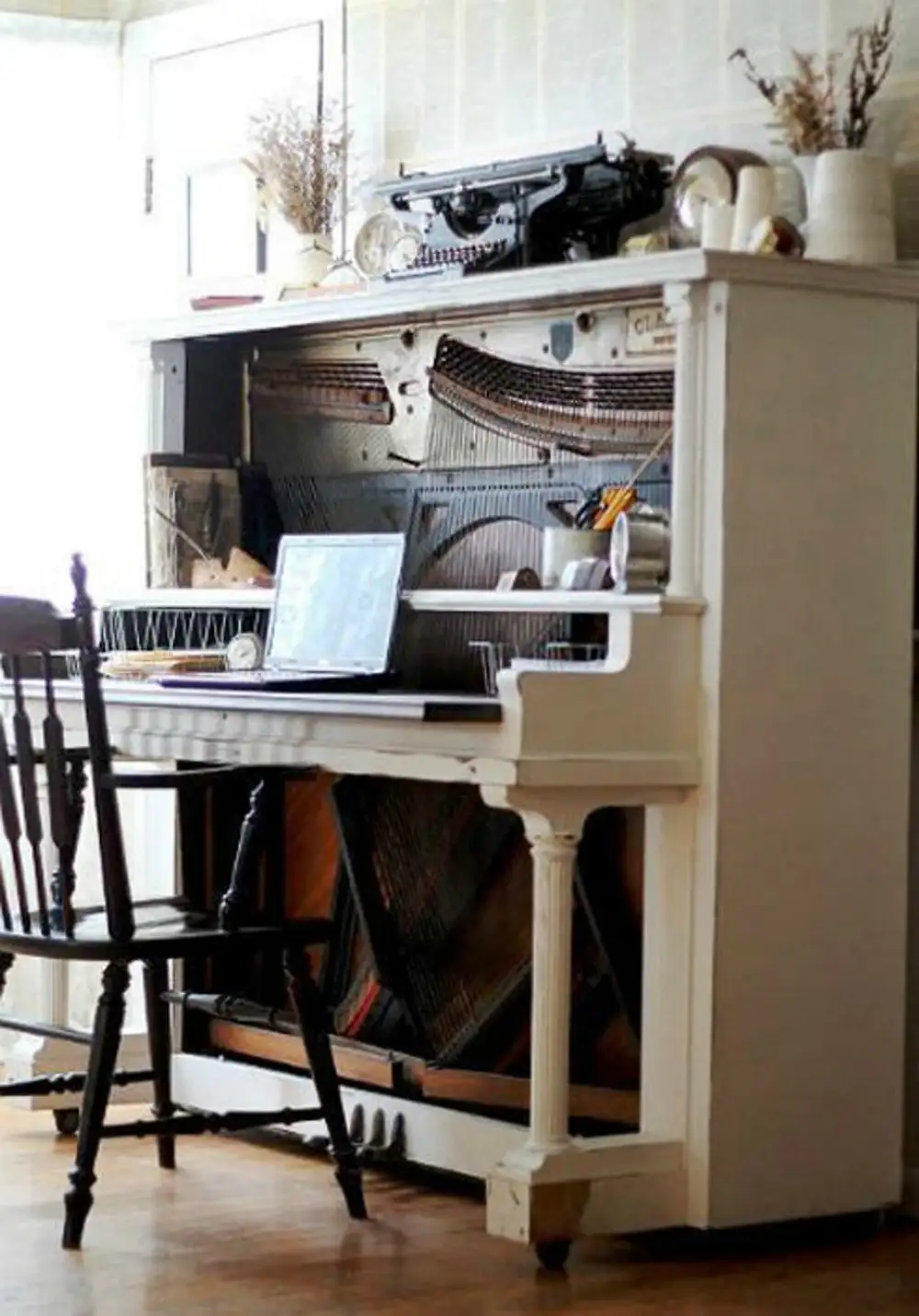 Мебель из пианино