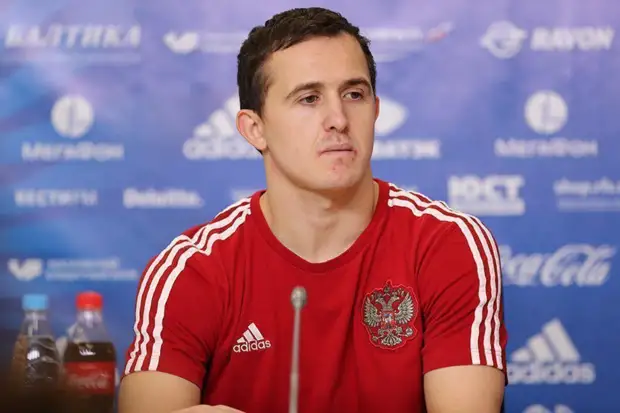 Лунев поздравил «Зенит» с победой в РПЛ