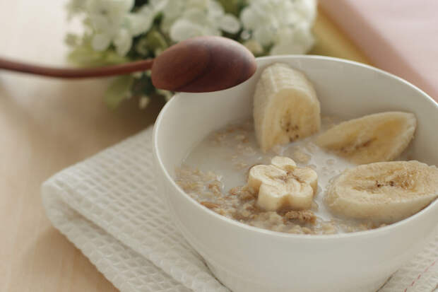 NatCom: два дня на овсянке снижают уровень вредного холестерина на 10%