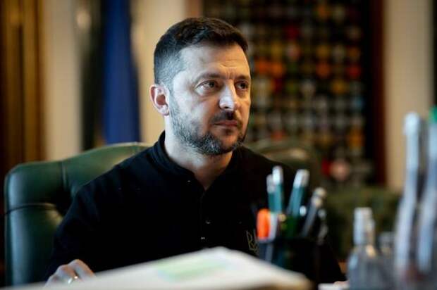 Бывшая помощница Байдена Рид назвала Зеленского «шутом»