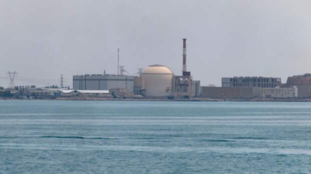 Боеприпас упал на территорию АЭС "Бушер", ущерба нет