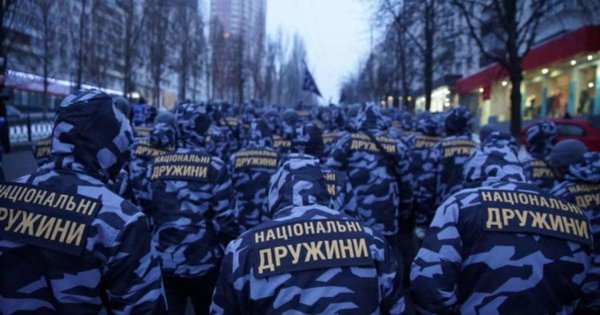 Порошенко обвинил Россию в переносе "войны" в Киев.