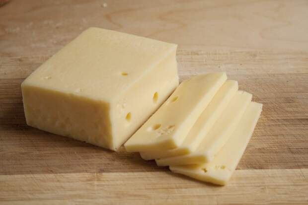 нарезаный сыр