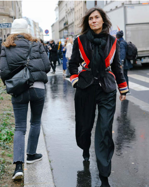 Эмманюэль Альт во время Недели моды в Париже 2018