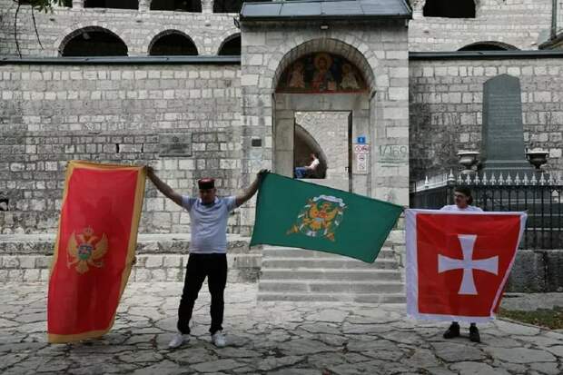 Скупщина Цетине постановила передать сербскую святыню черногорским раскольникам