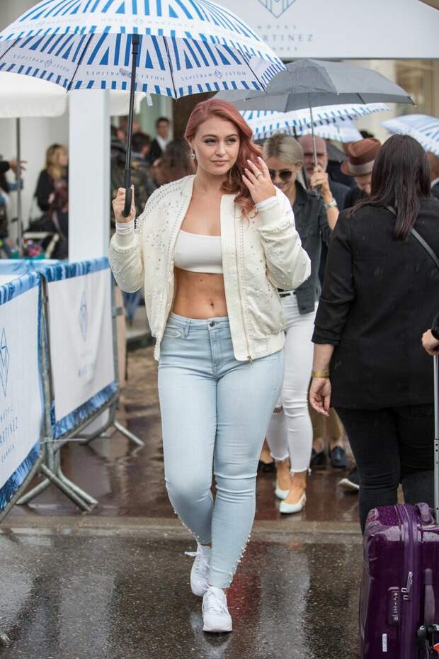 Стиль plus-size модели Искры Лоуренс