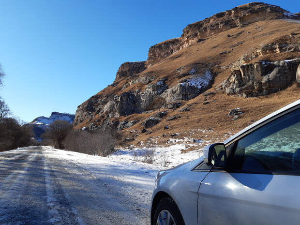 Домбай или Архыз? Непростой выбор горнолыжника, фотолюбителя, путешественника.