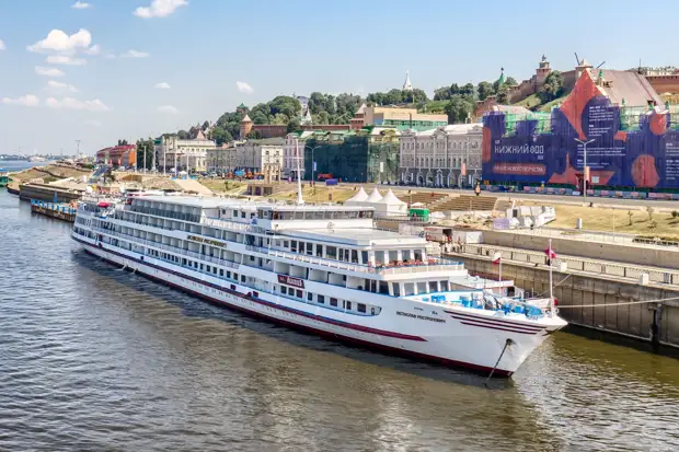 Круиз «В глубь веков» на теплоходе «Мстислав Ростропович»