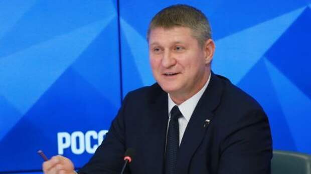 Михаил Шеремет: Главное из заявления президента России Владимира Путина о применении Российской Федерацией новой ракеты «Орешник»: