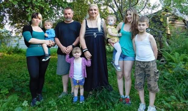 Русские семьи из Германии просят Путина защитить их 