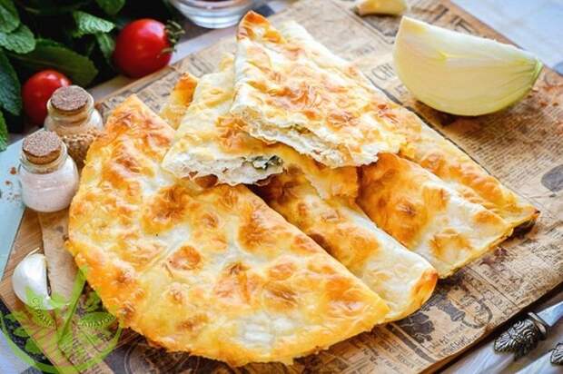 Как приготовить чебуреки без теста