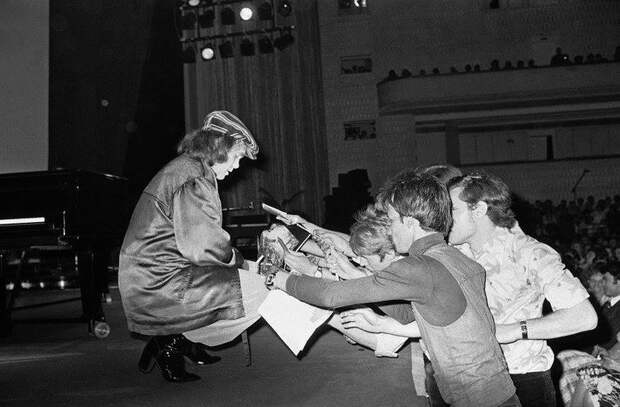 Элтон Джон в СССР EltonJohninUSSR18 Элтон Джон в СССР