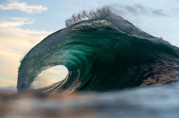 Изумрудный гребень. Автор: Ray Collins.