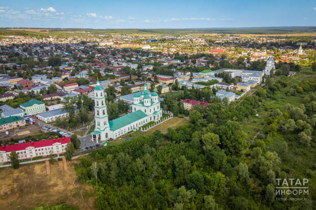 В Елабуге планируют развивать выездные регистрации брака в исторических локациях