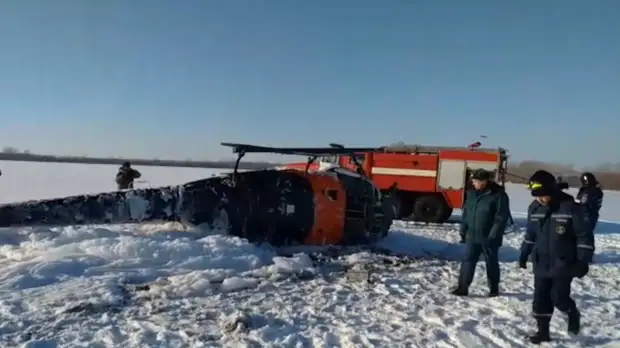 В Воронежской области вертолёт совершил жёсткую посадку