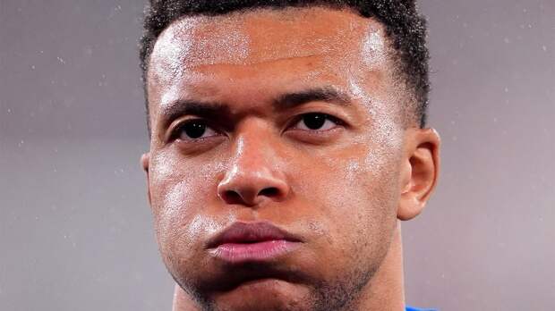 Восстановление Мбаппе затянулось из-за врачей «Реала» — футболисту сделали МРТ здорового колена