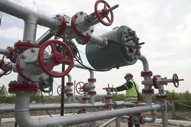 «Россия дорожит репутацией». Путин поручил продавать газ Европе за рубли