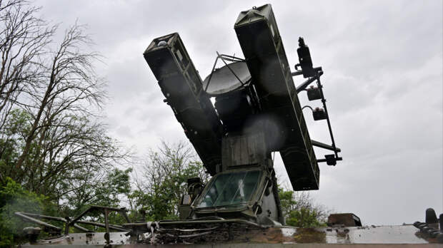 Средства ПВО уничтожили за ночь четыре дрона ВСУ над регионами России
