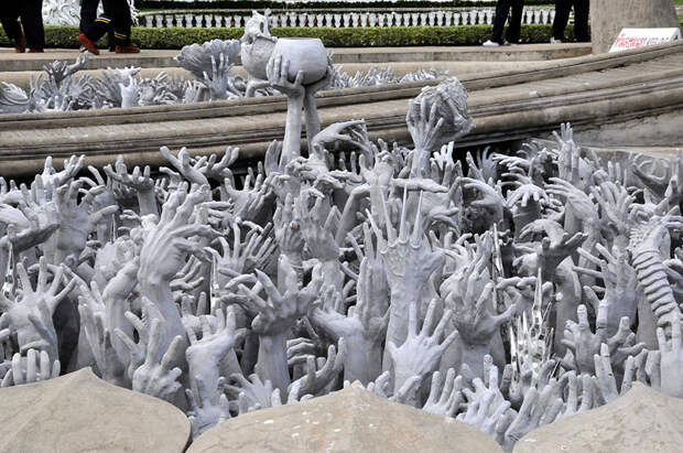 Белый храм Wat Rong Khun