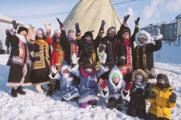 Путин: список учебников для языков коренных народов нужно расширять