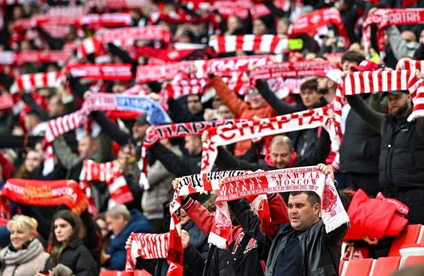 Фанаты «Зенита» решили стать миролюбивее