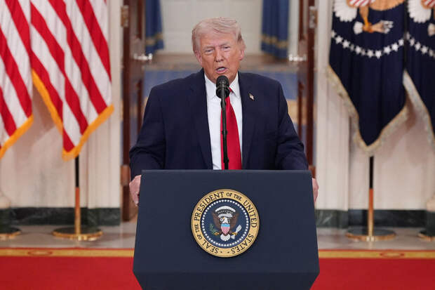Трамп: Украина ведет боевые действия благодаря оружию из США