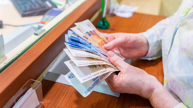 Выплаты московским пенсионерам и семьям с детьми повысят на 6%