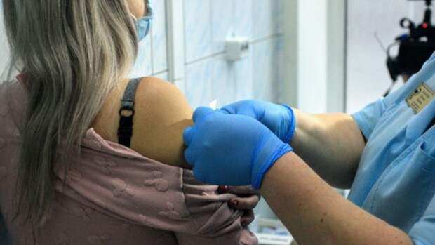 Более 14 тысяч жителей Алтая планируют привить от чумы