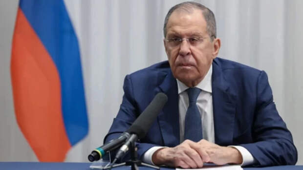 Лавров сочинил стихи к песне Александра Маршала