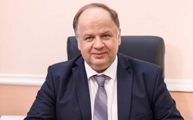 Экс-ректор РГУ Андрей Минаев работает деканом в Донецком университете