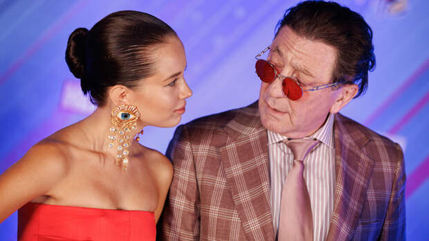 19-летняя Аврора Киба объявила о расставании с Лепсом