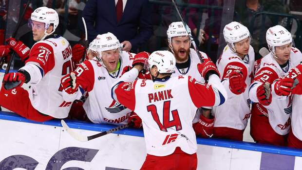 «Локомотив» обыграл «Сочи» благодаря дублю и ассисту Паника и одержал седьмую победу подряд