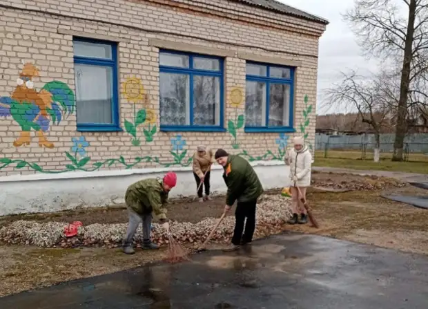 Фотофакт: районный субботник прошел на Бобруйщине.