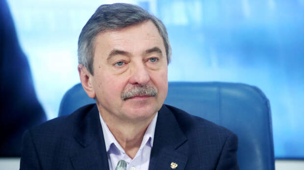 Героя России Александра Лазуткина госпитализировали в Москве