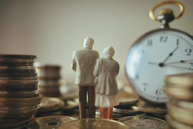 Соцфонд: пенсии за январь перечислят досрочно, до 30 декабря