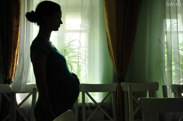 Феминистка, омбудсмен и священник поделились мнением об абортах в России