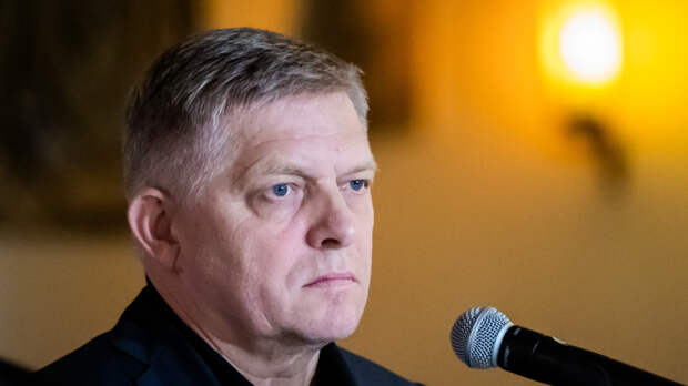 Фицо заявил, что Словакия не будет участвовать в новых кредитах для Украины