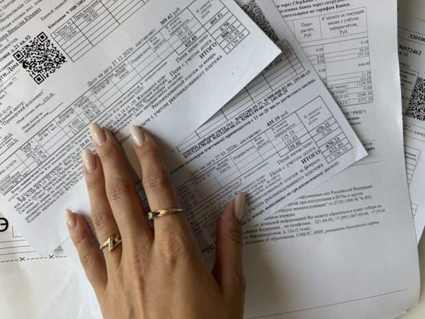 За какую задолженность по ЖКХ теперь будут ограничивать выезд за границу