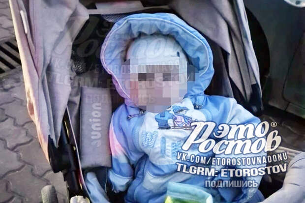 В Ростове женщина оставила ребенка на остановке